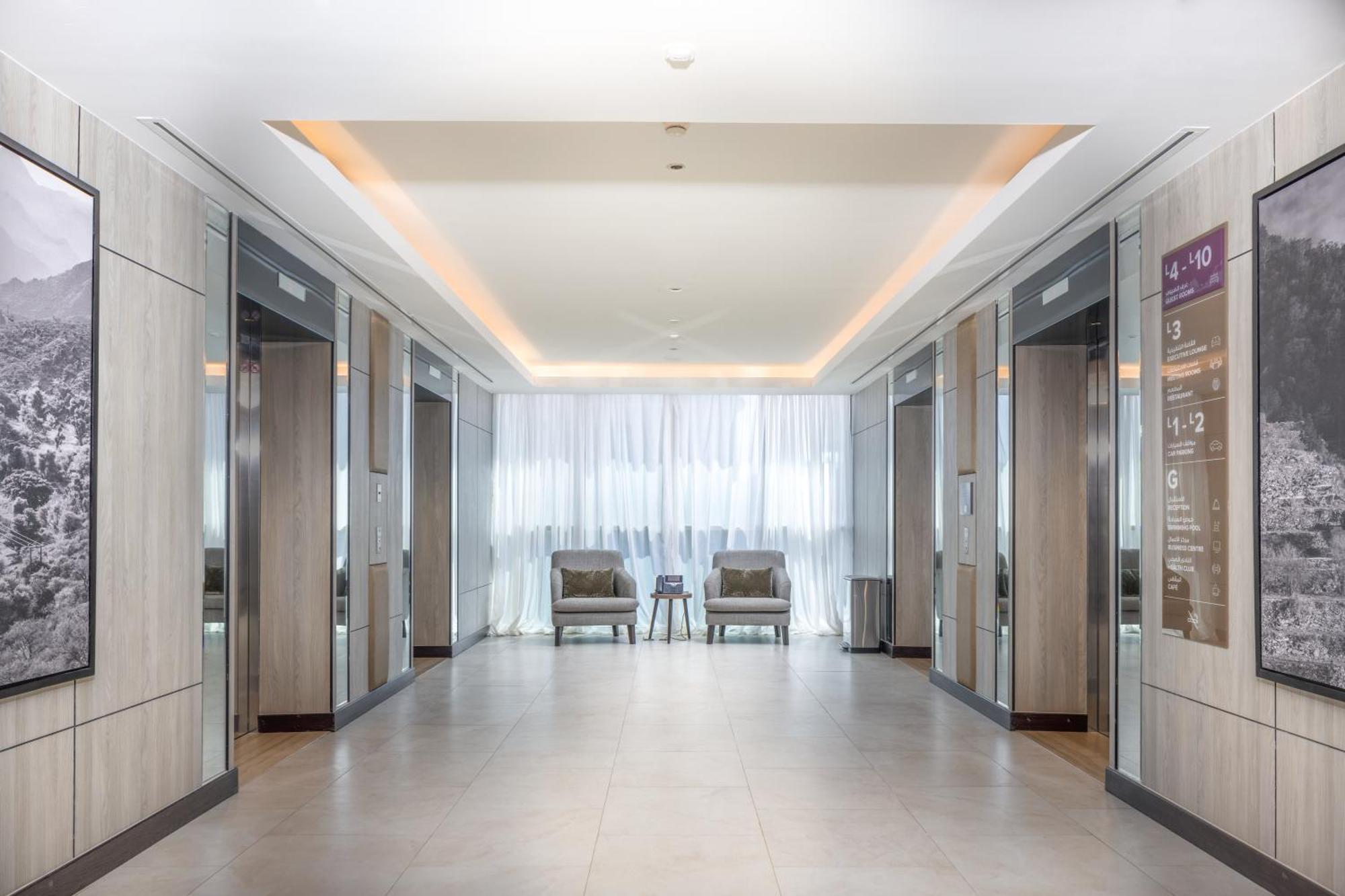 Citadines Abha Aparthotel Exterior foto The elevators at the 10th floor